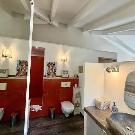 بيت للعطل Maison Au Coeur Du Reginu